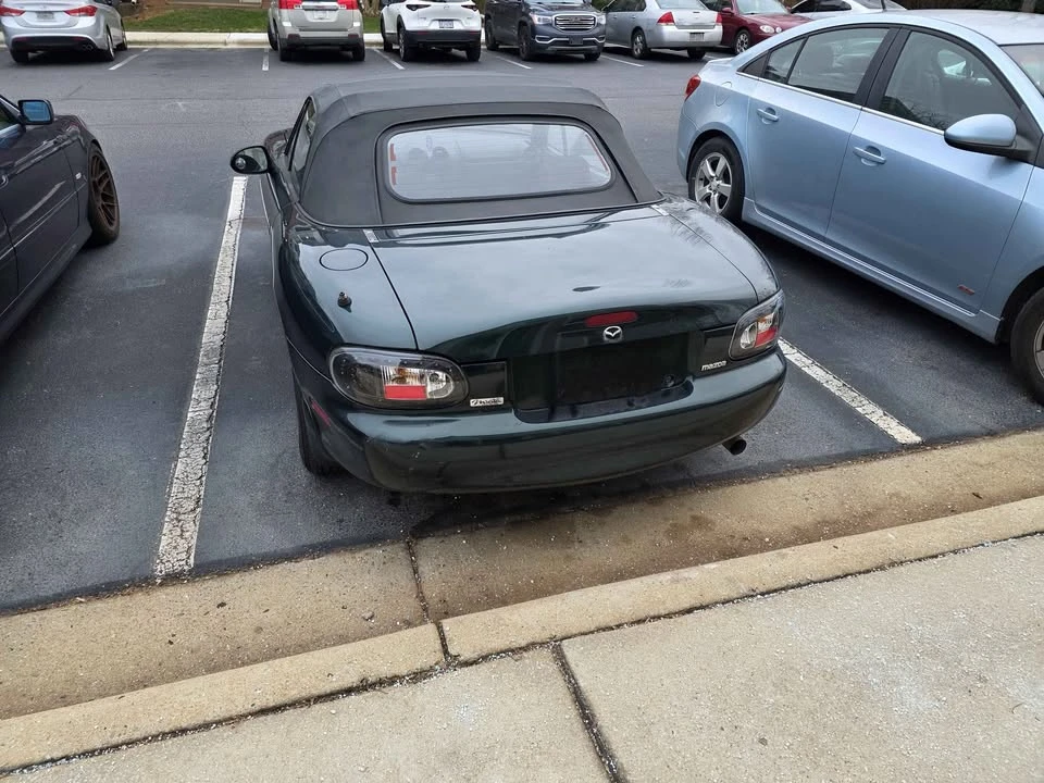 2000 Mazda NB MX-5 Miata - Image 6 of 8