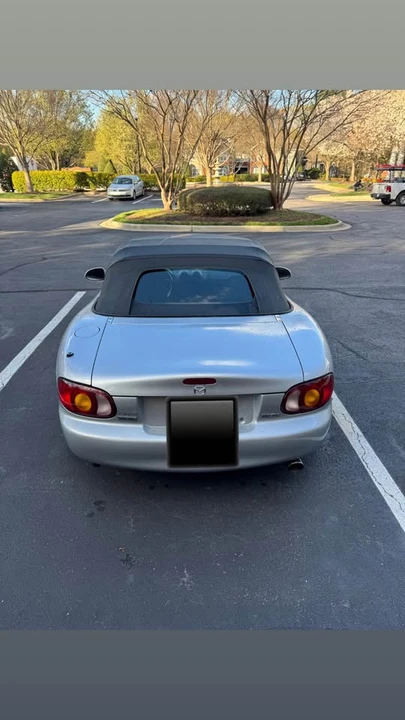 2000 Mazda NB MX-5 Miata - Image 14 of 18