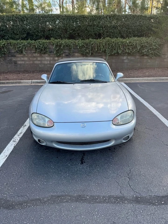 2000 Mazda NB MX-5 Miata - Image 3 of 18