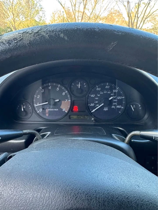 2000 Mazda NB MX-5 Miata - Image 11 of 18