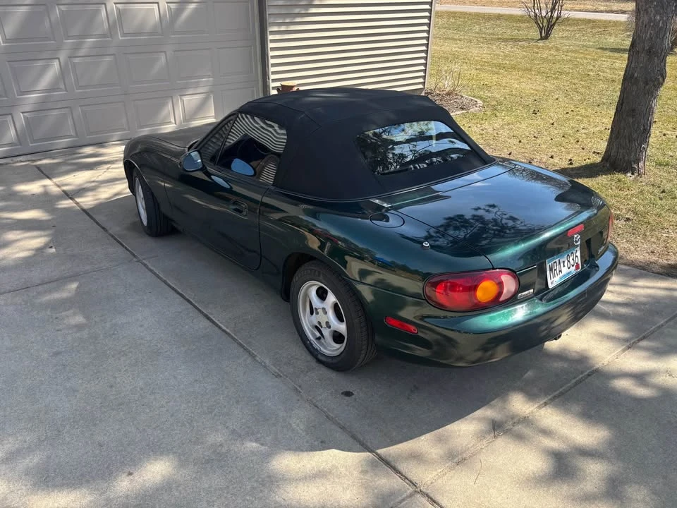 2000 Mazda NB MX-5 Miata - Image 3 of 12