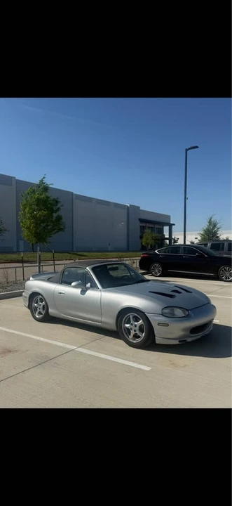 2000 Mazda NB MX-5 Miata - Image 15 of 18