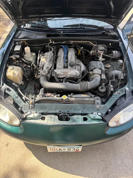 2000 Mazda NB MX-5 Miata - Image 11 of 12
