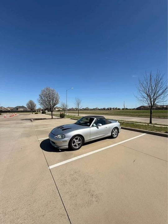 2000 Mazda NB MX-5 Miata - Image 3 of 10