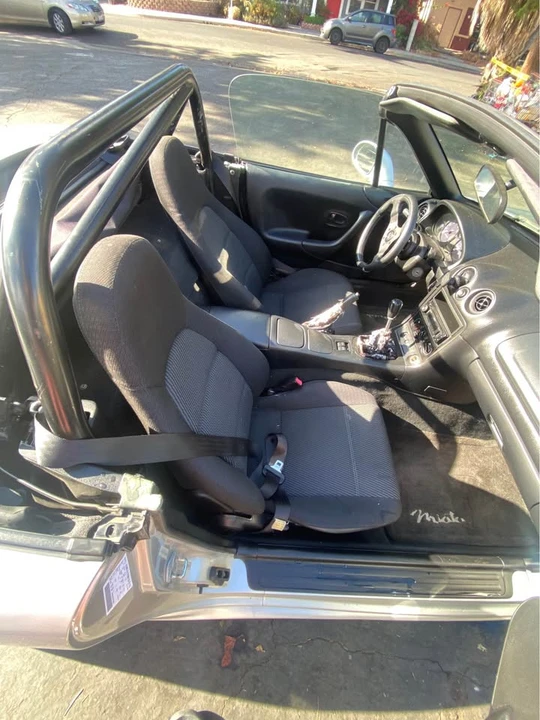 2000 Mazda NB MX-5 Miata - Image 7 of 9