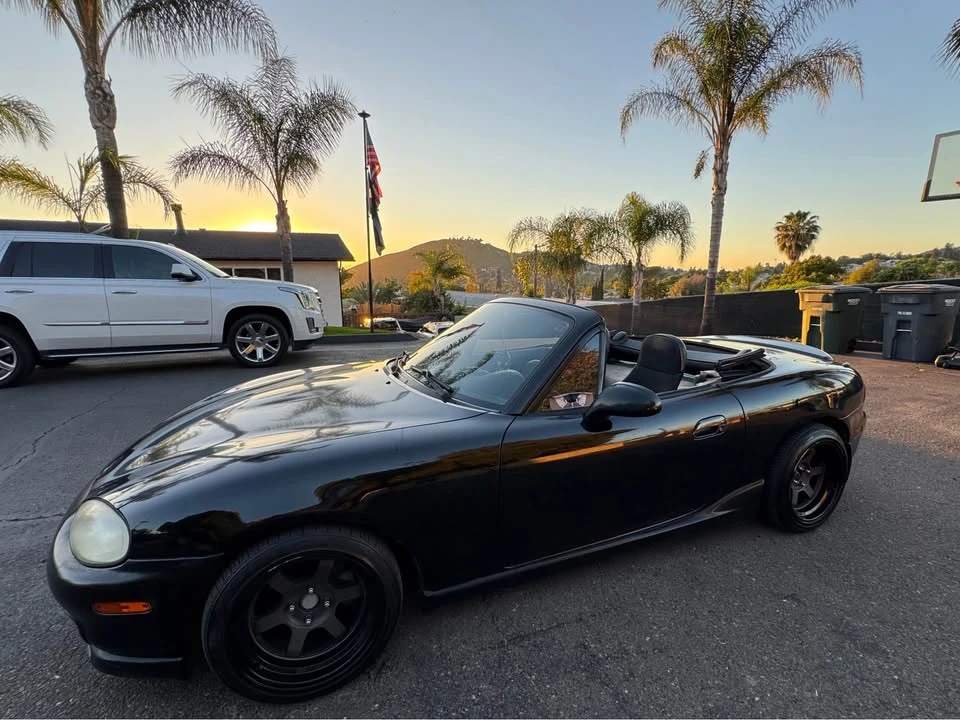 2000 Mazda NB MX-5 Miata - Image 2 of 20