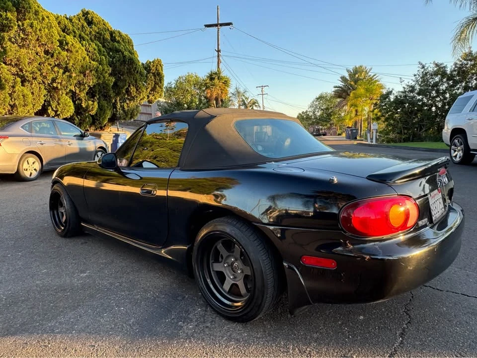 2000 Mazda NB MX-5 Miata - Image 14 of 20