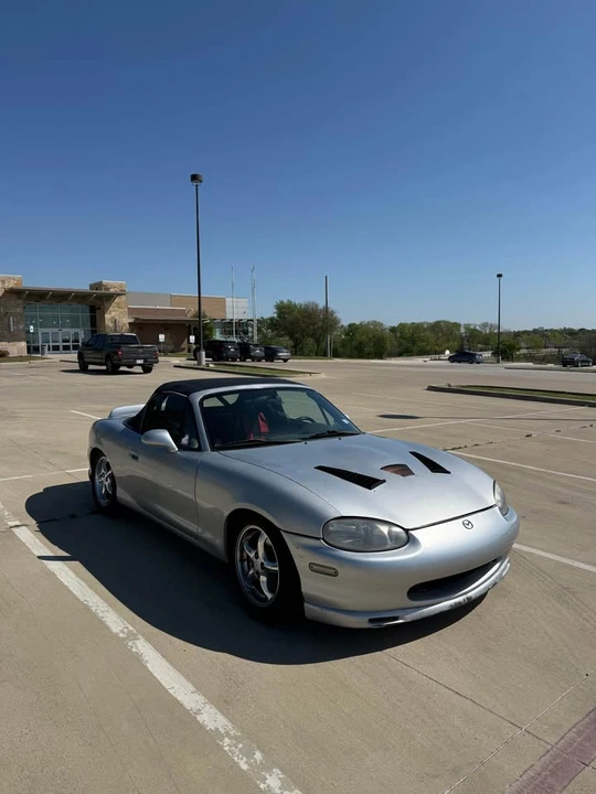 2000 Mazda NB MX-5 Miata - Image 3 of 11