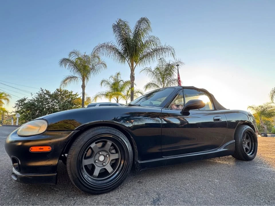 2000 Mazda NB MX-5 Miata - Image 9 of 20