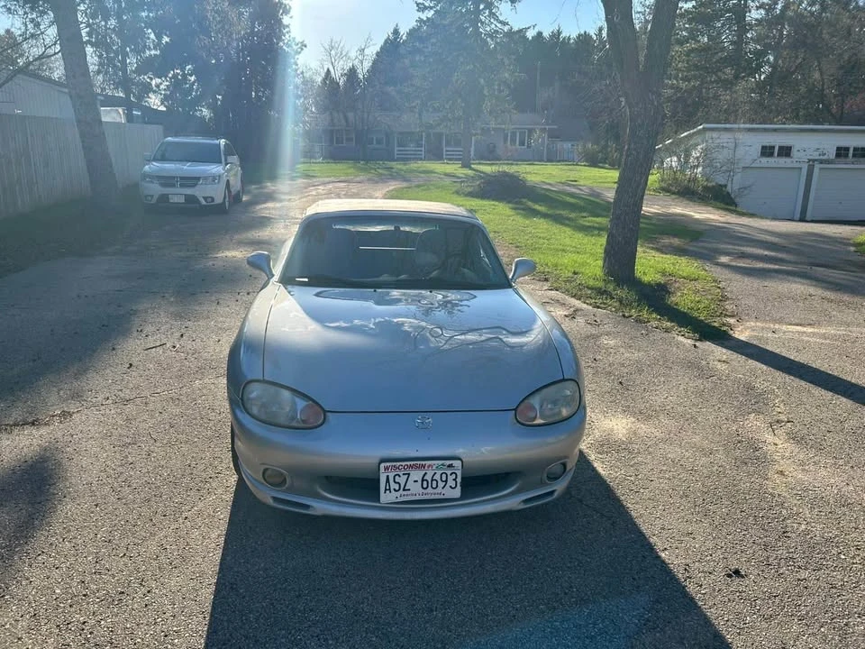 2000 Mazda NB MX-5 Miata - Image 5 of 20