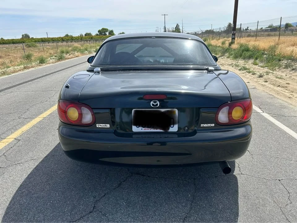 2000 Mazda NB MX-5 Miata - Image 6 of 10
