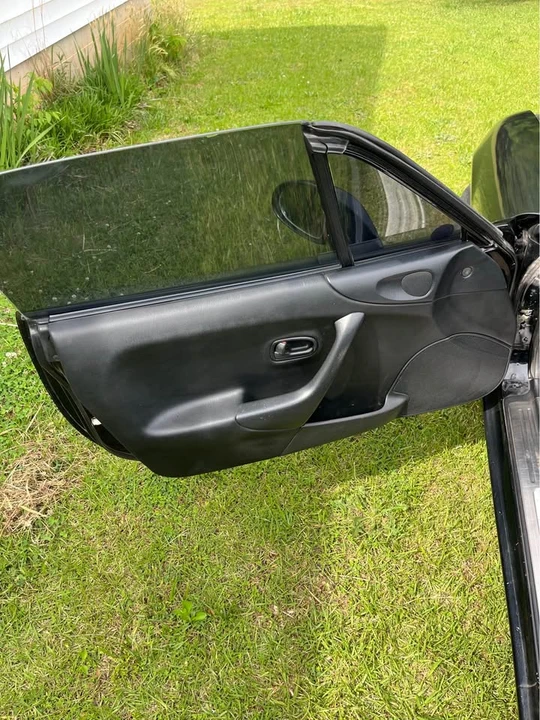 2000 Mazda NB MX-5 Miata - Image 9 of 16