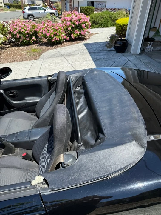 2000 Mazda NB MX-5 Miata - Image 8 of 19
