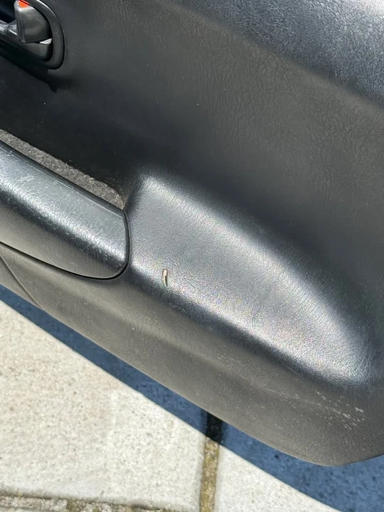 2000 Mazda NB MX-5 Miata - Image 17 of 19
