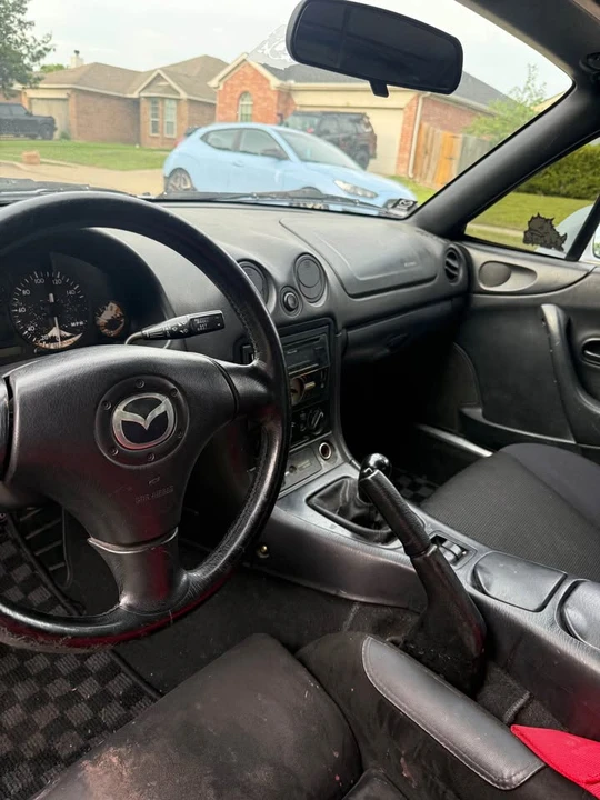 2000 Mazda NB MX-5 Miata - Image 4 of 4
