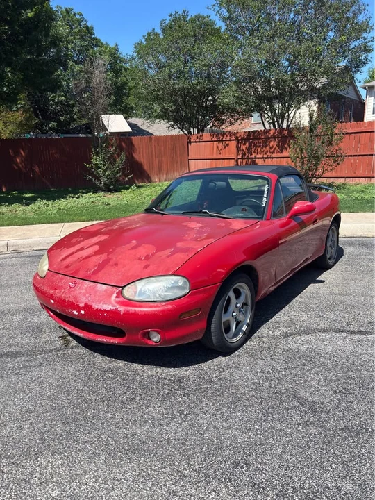 2000 Mazda NB MX-5 Miata - Image 2 of 7