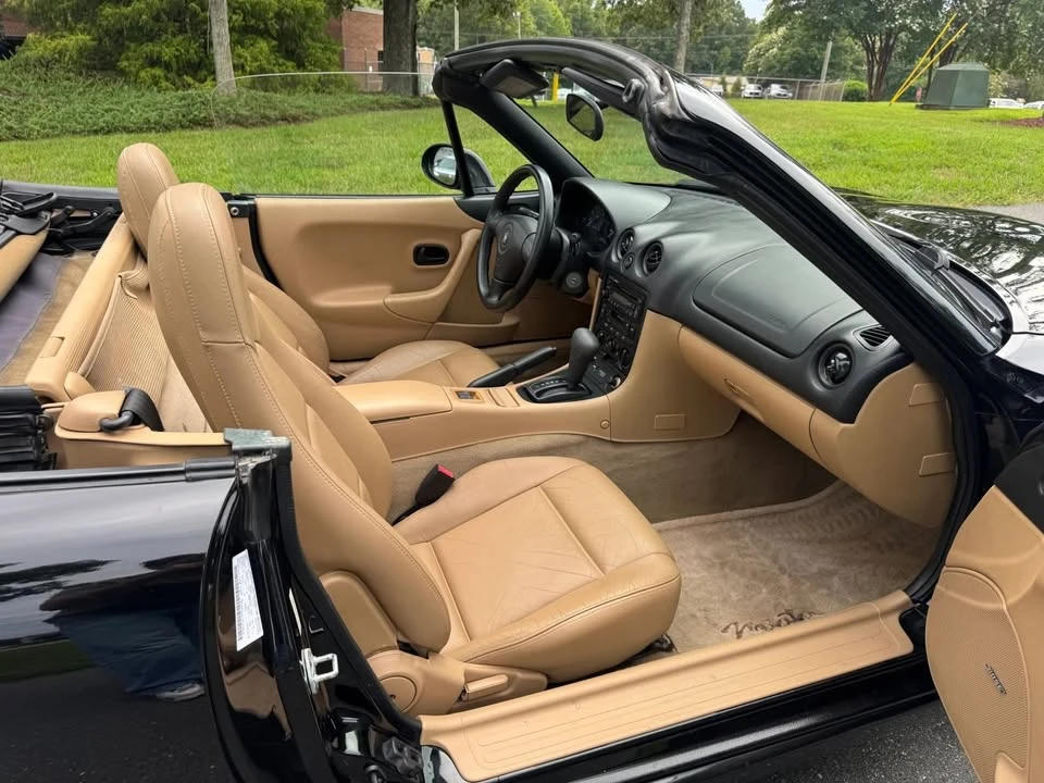 2000 Mazda NB MX-5 Miata - Image 11 of 20