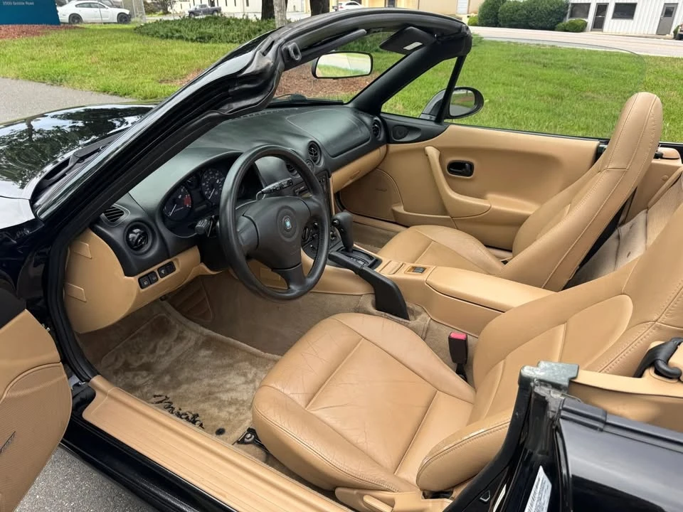 2000 Mazda NB MX-5 Miata - Image 9 of 20