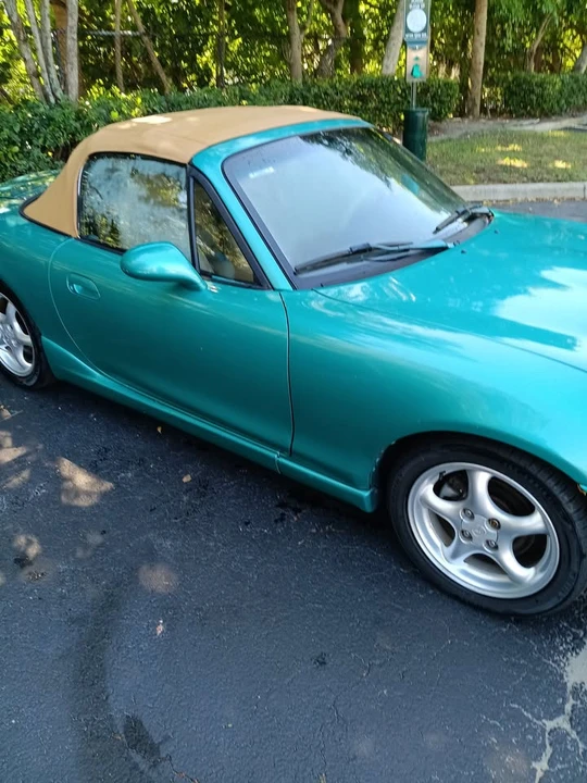 2000 Mazda NB MX-5 Miata - Image 3 of 20