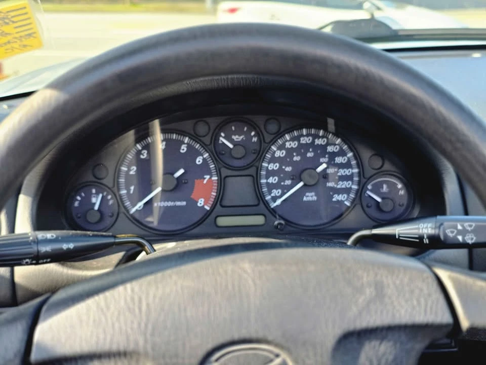 2000 Mazda NB MX-5 Miata - Image 10 of 11