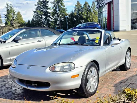 2000 Mazda MX-5 Miata