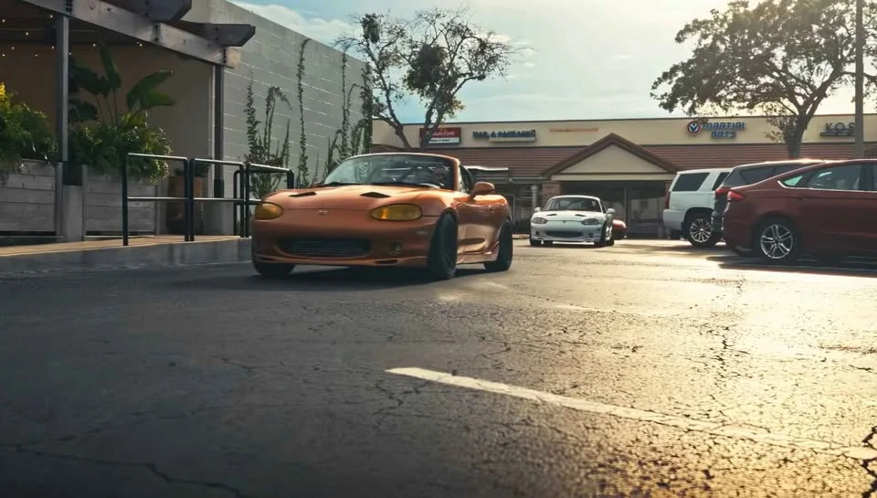 2000 Mazda NB MX-5 Miata - Image 2 of 5