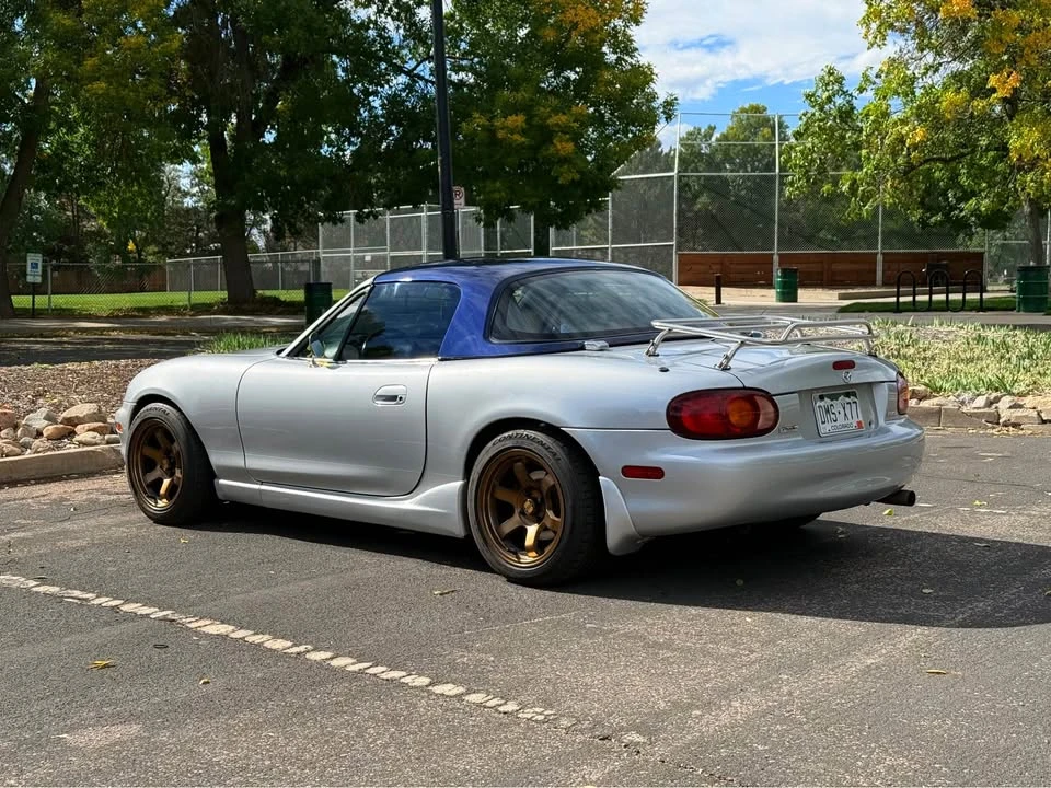 2000 Mazda NB MX-5 Miata - Image 2 of 10