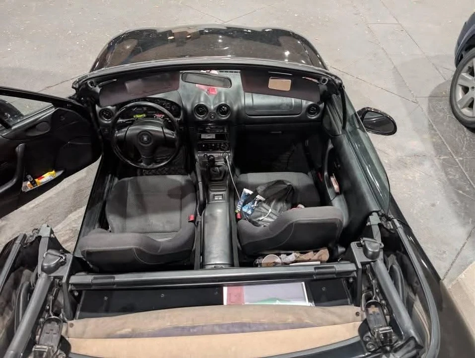 2000 Mazda NB MX-5 Miata - Image 7 of 7