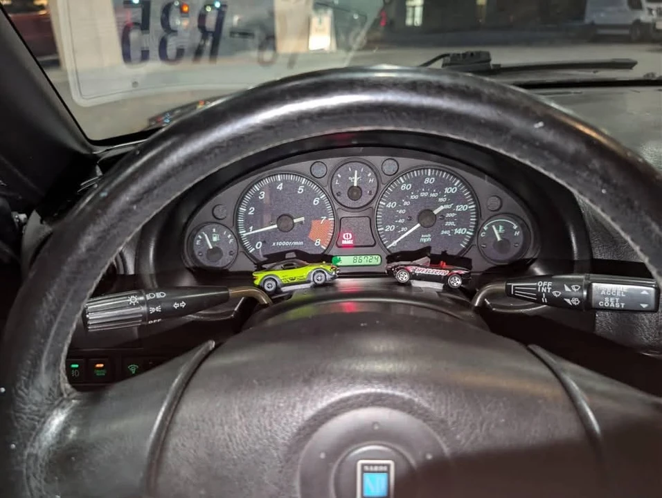 2000 Mazda NB MX-5 Miata - Image 6 of 7