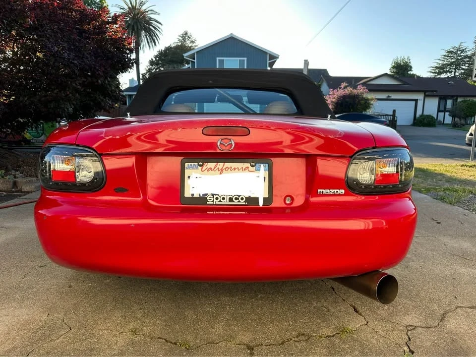 2000 Mazda NB MX-5 Miata - Image 8 of 10