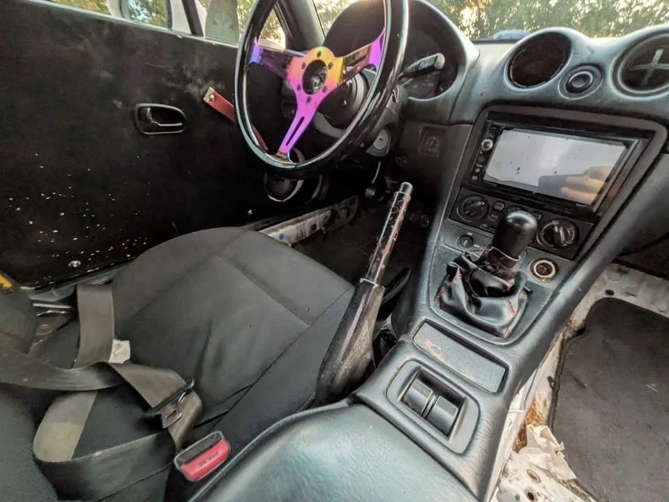 2000 Mazda NB MX-5 Miata - Image 7 of 18