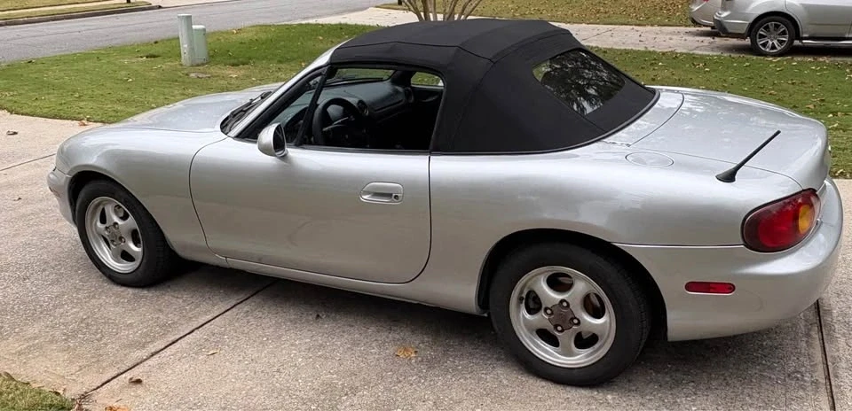 2000 Mazda NB MX-5 Miata - Image 8 of 10