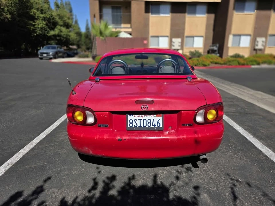 2000 Mazda NB MX-5 Miata - Image 6 of 19