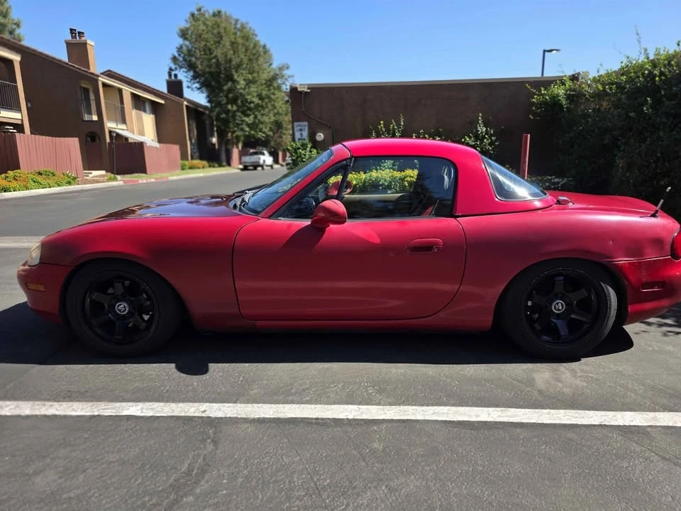 2000 Mazda NB MX-5 Miata - Image 8 of 19
