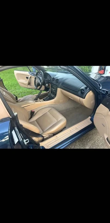 2000 Mazda NB MX-5 Miata - Image 9 of 10