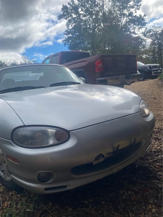 2000 Mazda NB MX-5 Miata - Image 4 of 5