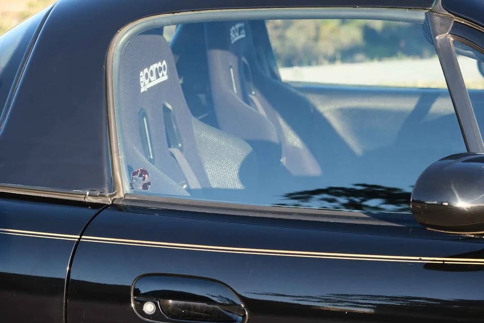 2000 Mazda NB MX-5 Miata - Image 8 of 19