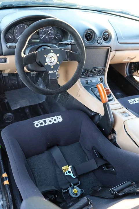 2000 Mazda NB MX-5 Miata - Image 12 of 19