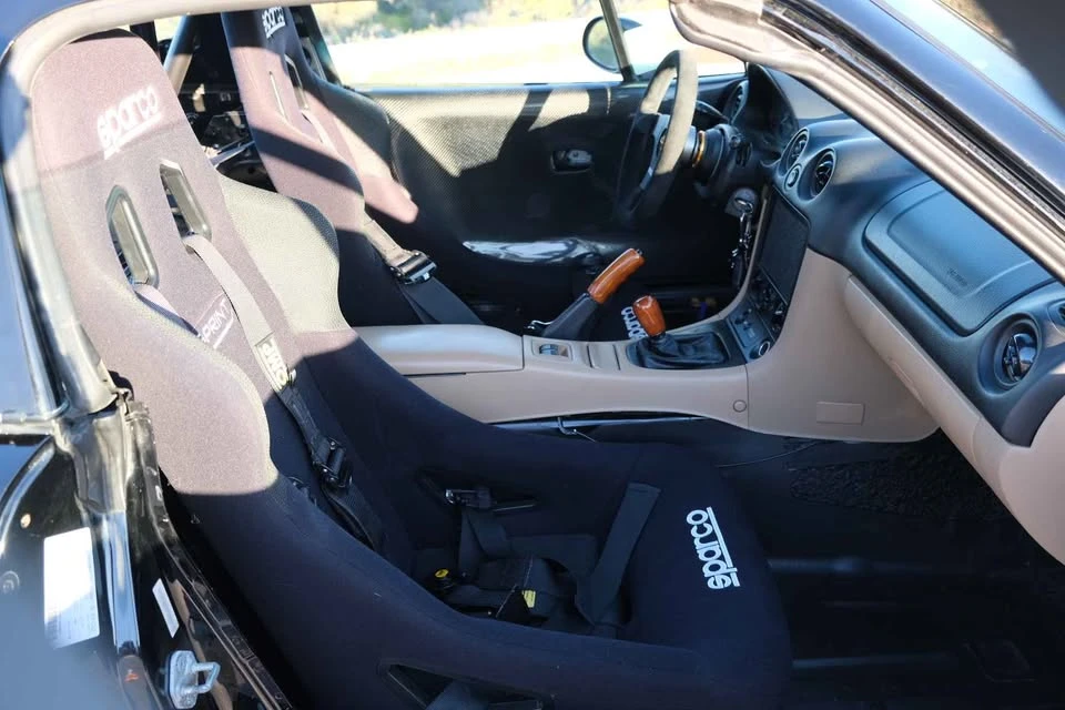 2000 Mazda NB MX-5 Miata - Image 9 of 19