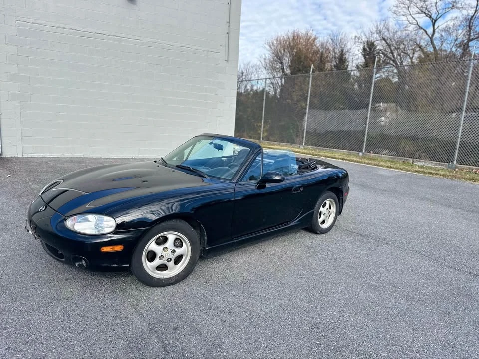 2000 Mazda NB MX-5 Miata - Image 7 of 10