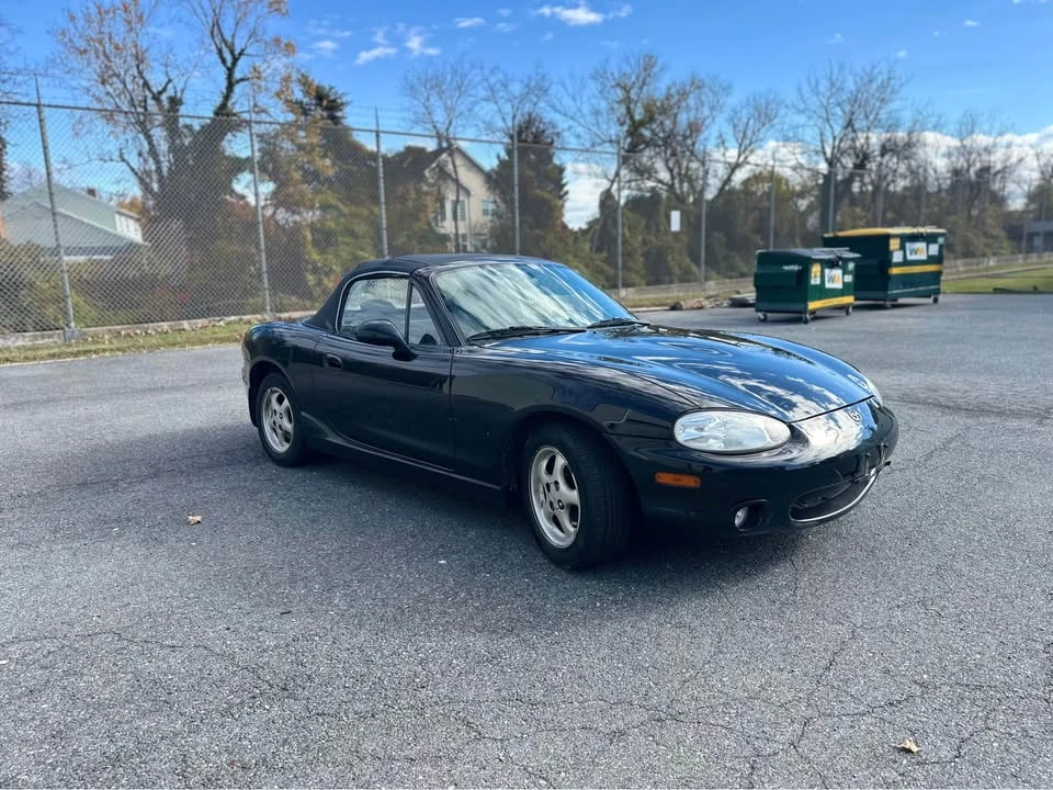 2000 Mazda NB MX-5 Miata - Image 4 of 10