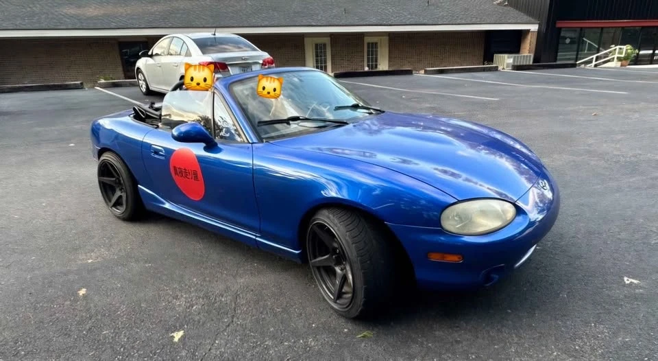 2000 Mazda NB MX-5 Miata - Image 3 of 4