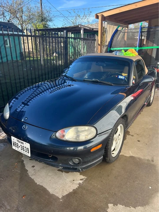 2000 Mazda NB MX-5 Miata - Image 6 of 7