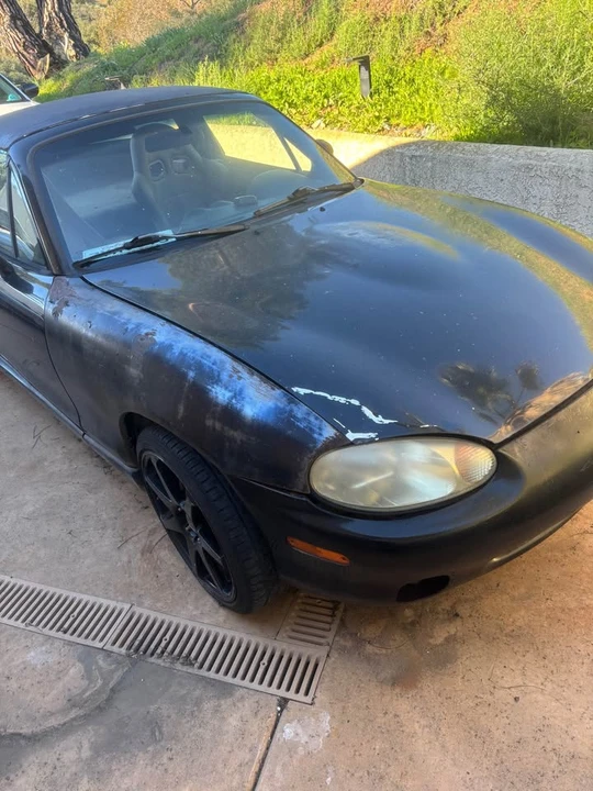 2000 Mazda NB MX-5 Miata - Image 5 of 10
