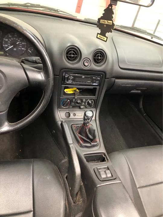2000 Mazda NB MX-5 Miata - Image 7 of 7