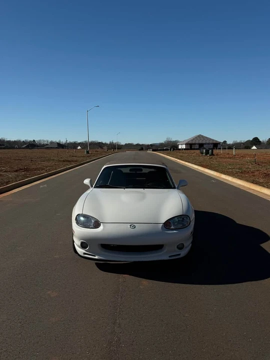2000 Mazda NB MX-5 Miata - Image 8 of 18