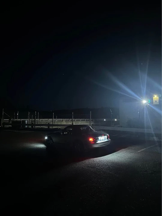 2000 Mazda NB MX-5 Miata - Image 8 of 13