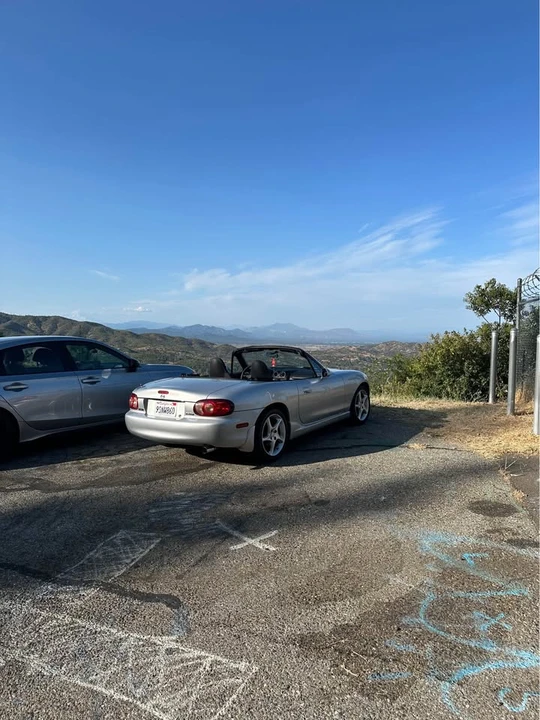2000 Mazda NB MX-5 Miata - Image 2 of 13