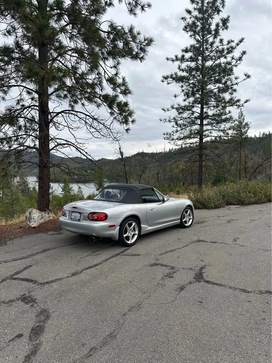 2000 Mazda NB MX-5 Miata - Image 4 of 13