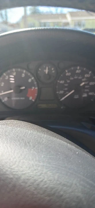 2000 Mazda NB MX-5 Miata - Image 8 of 11
